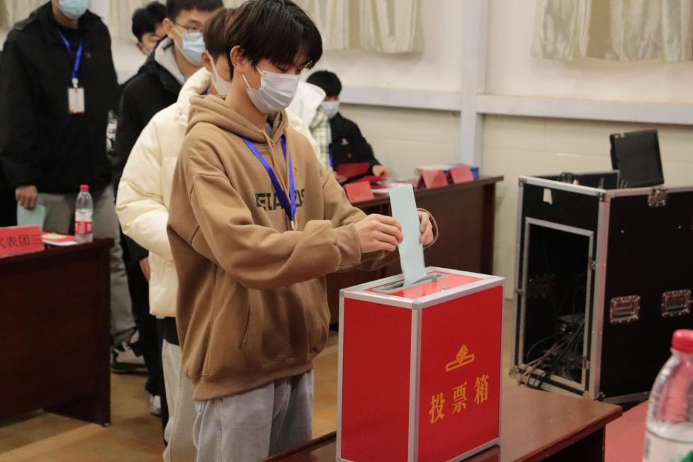 beat365第十一次学生代表大会隆重召开