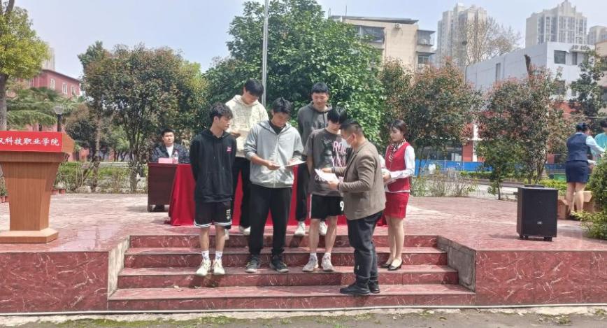 青春“篮”不住，热血不止步 —beat365在线唯一官网第十八届“希望杯”篮球赛闭幕