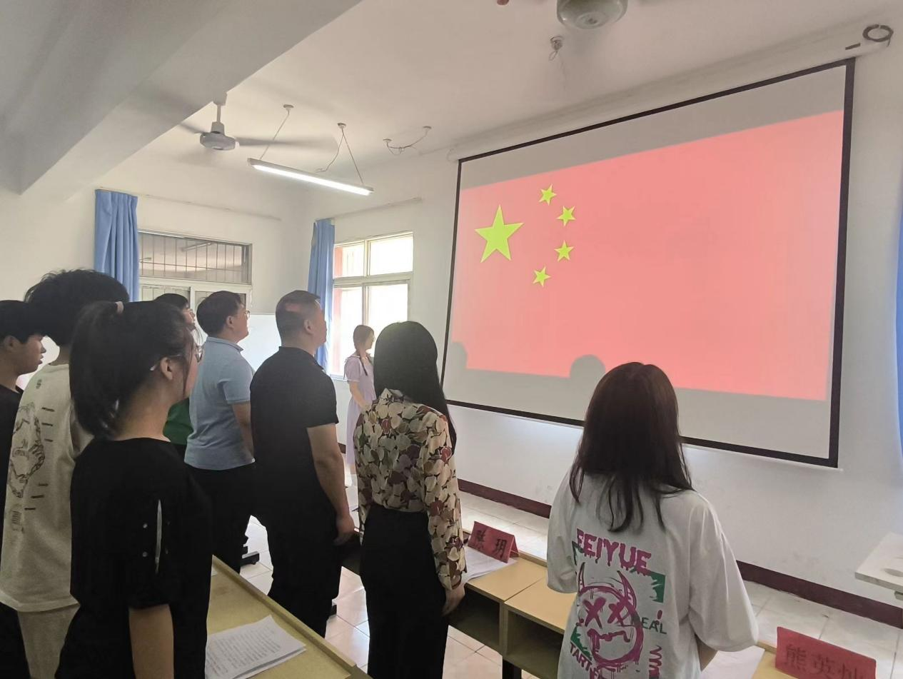 青春心向党，奋斗新征程 ——beat365在线唯一官网第五期团课结业典礼暨入团仪式