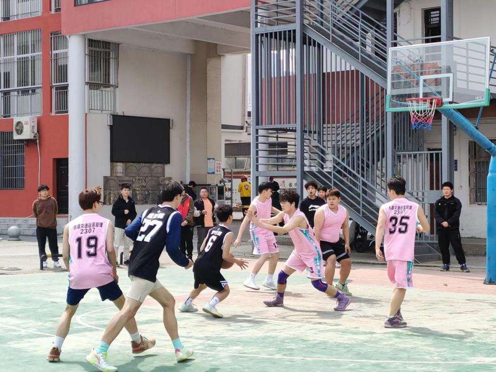 团簇星空，绽放芳华               ——beat365在线唯一官网第二届社团文化节