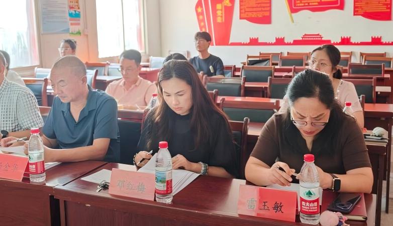 beat365在线唯一官网隆重举行2024-2025学年国家奖学金评选大会