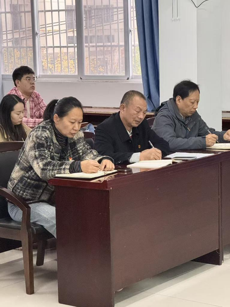 淬炼初心强作风 砥砺奋进启新程—— beat365在线唯一官网举行预备党员宣誓仪式暨作风建设专题学习