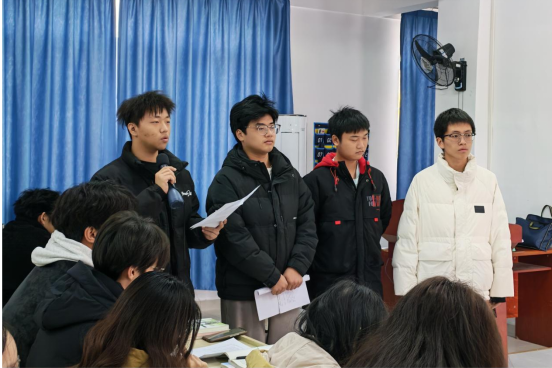 beat365举办思政课辩论赛实践活动 ——“德”与“才”交锋，青春与思想同频共振