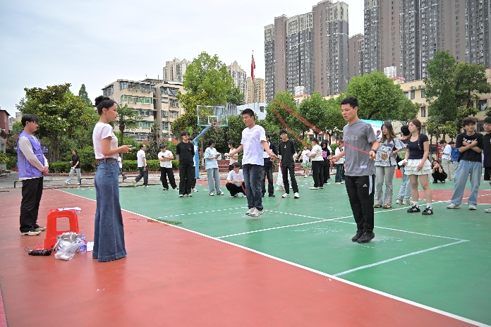 活力校园 趣享运动|beat365在线唯一官网2026年趣味运动会暨教职工趣味运动会圆满落幕 活力校园 趣享运动|beat365在线唯一官网2026年趣味运动会暨教职工趣味运动会圆满落幕