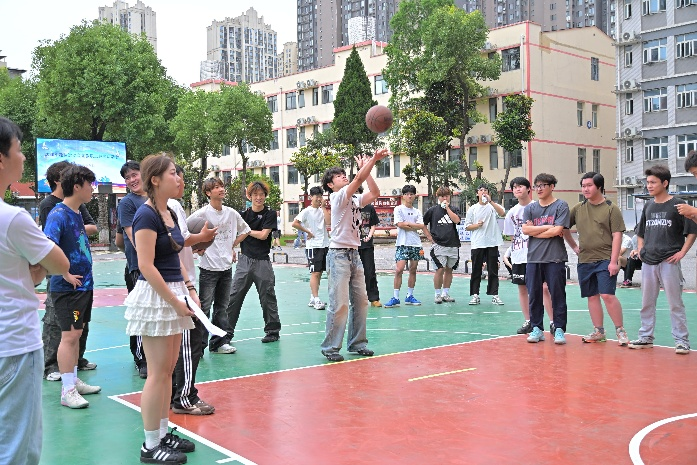 活力校园 趣享运动|beat365在线唯一官网2026年趣味运动会暨教职工趣味运动会圆满落幕 活力校园 趣享运动|beat365在线唯一官网2026年趣味运动会暨教职工趣味运动会圆满落幕