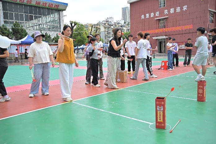 活力校园 趣享运动|beat365在线唯一官网2026年趣味运动会暨教职工趣味运动会圆满落幕 活力校园 趣享运动|beat365在线唯一官网2026年趣味运动会暨教职工趣味运动会圆满落幕