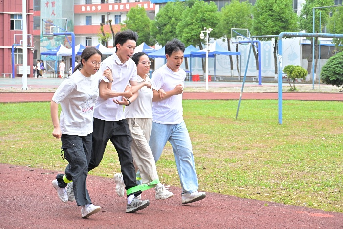 活力校园 趣享运动|beat365在线唯一官网2026年趣味运动会暨教职工趣味运动会圆满落幕 活力校园 趣享运动|beat365在线唯一官网2026年趣味运动会暨教职工趣味运动会圆满落幕