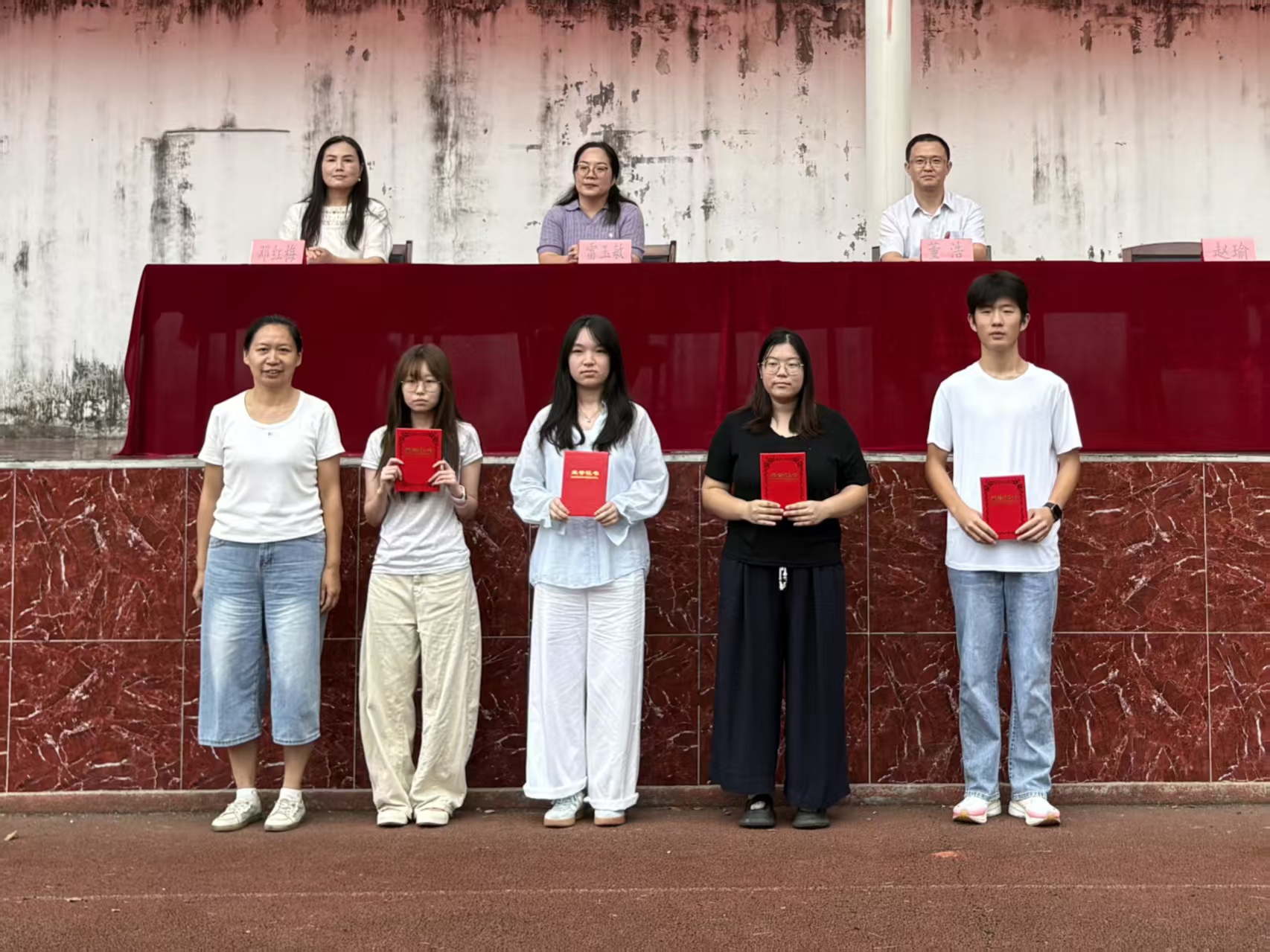 迷彩砺青春 技能启新程 ——beat365在线唯一官网举行2026级新生开学典礼暨表彰大会 迷彩砺青春 技能启新程 ——beat365在线唯一官网举行2026级新生开学典礼暨表彰大会