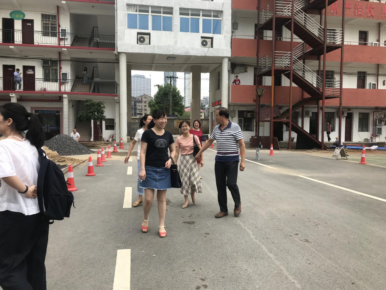 洪山区卫健委联合督导检查beat365在线唯一官网结核病防控工作