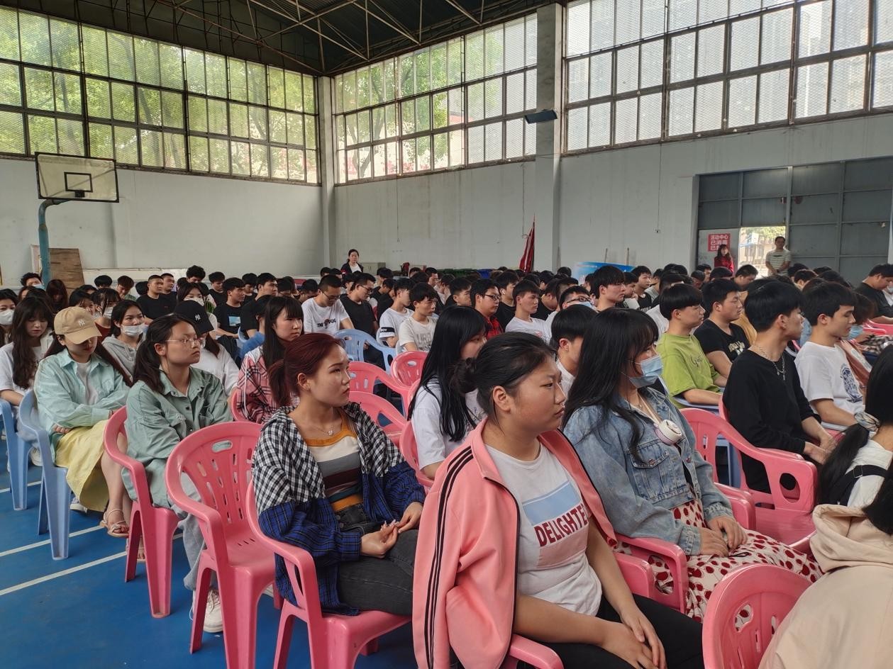 beat365在线唯一官网2020-2021第二学期 党史学习专题教育讲座（第一讲）