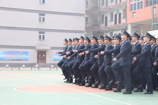 beat365举行2019级深圳地铁订单班开班仪式