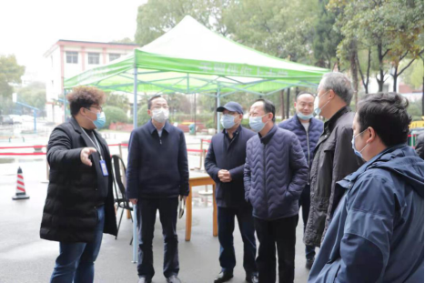 洪山区领导干部莅临beat365开展联系“七个一”重点工作