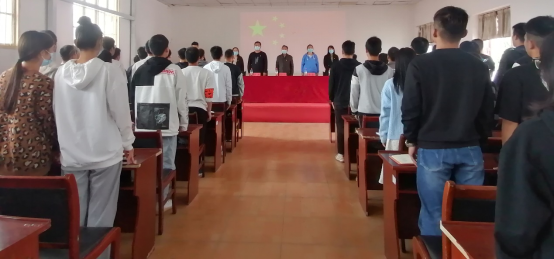 beat365举行第32期业余党校开班仪式