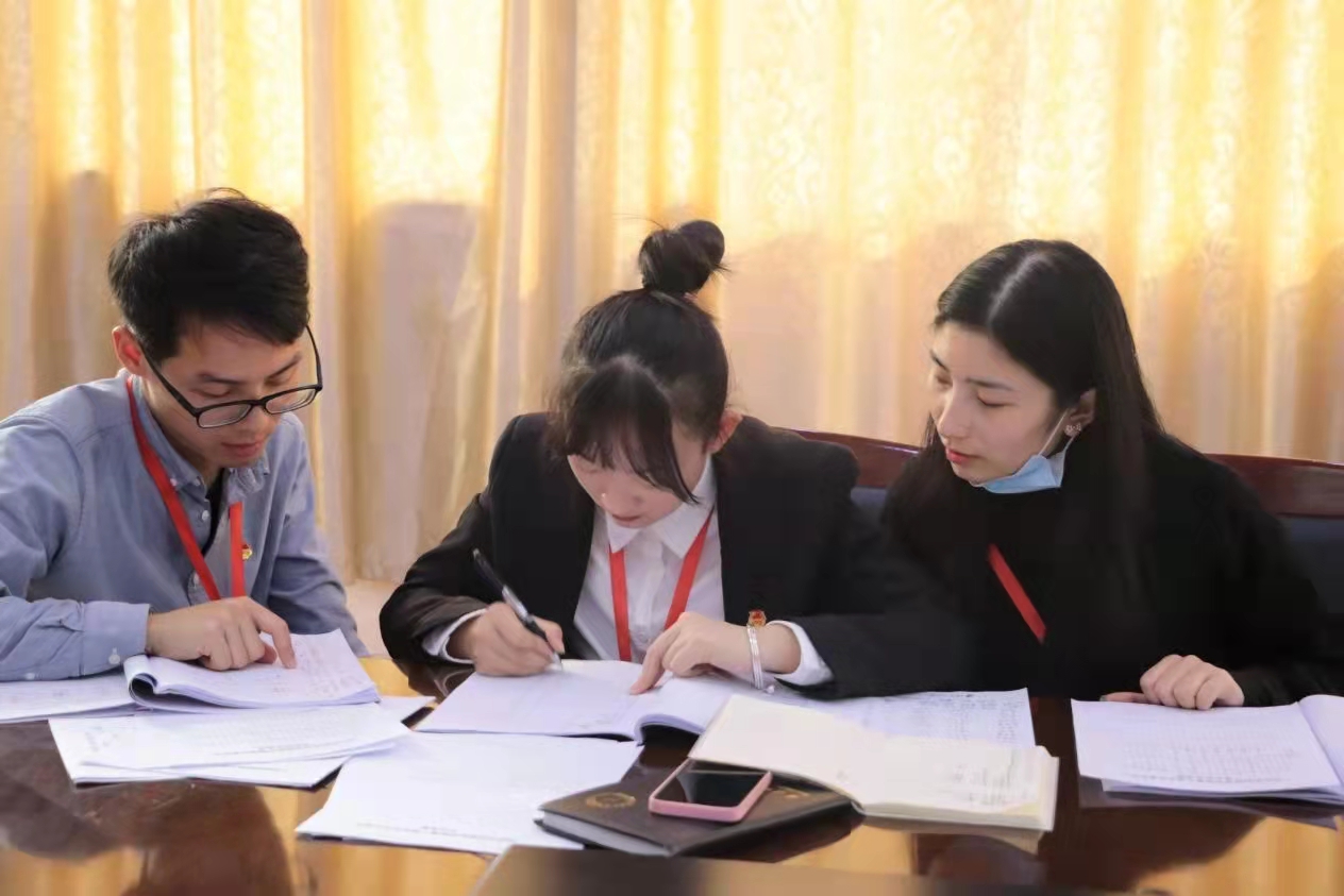 beat365第十次学生代表大会隆重召开！