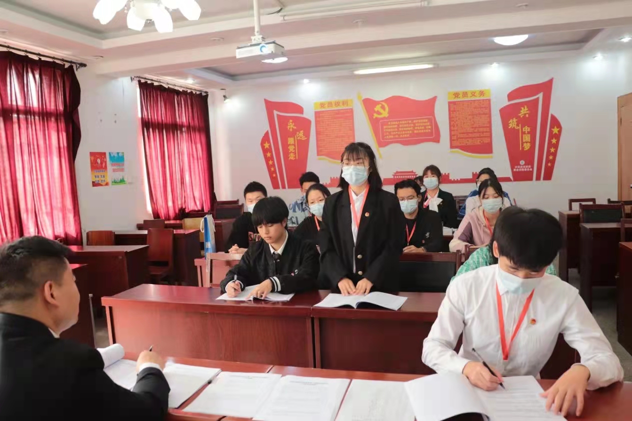 beat365第十次学生代表大会隆重召开！