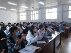 beat365举行第三十二期业余党校结业典礼 beat365举行第三十二期业余党校结业典礼