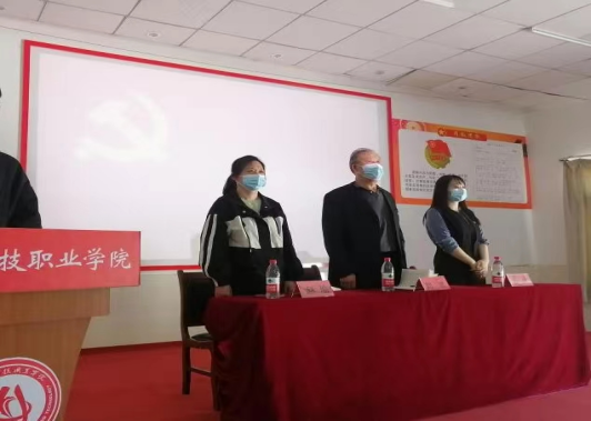 beat365举行第33期业余党校开班仪式